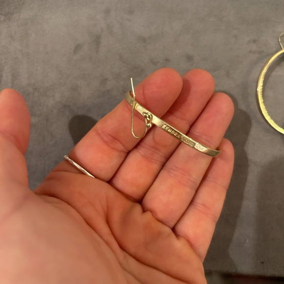 Kendra Scott hoops - Picture 3 of 4